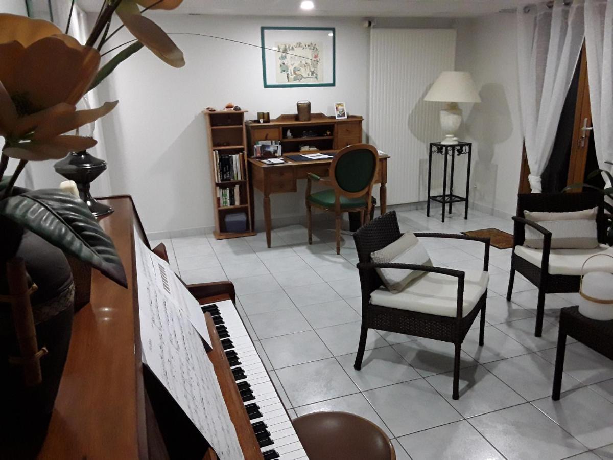 Creuzier-le-Vieux Suite Hauteurs De Vichy מראה חיצוני תמונה